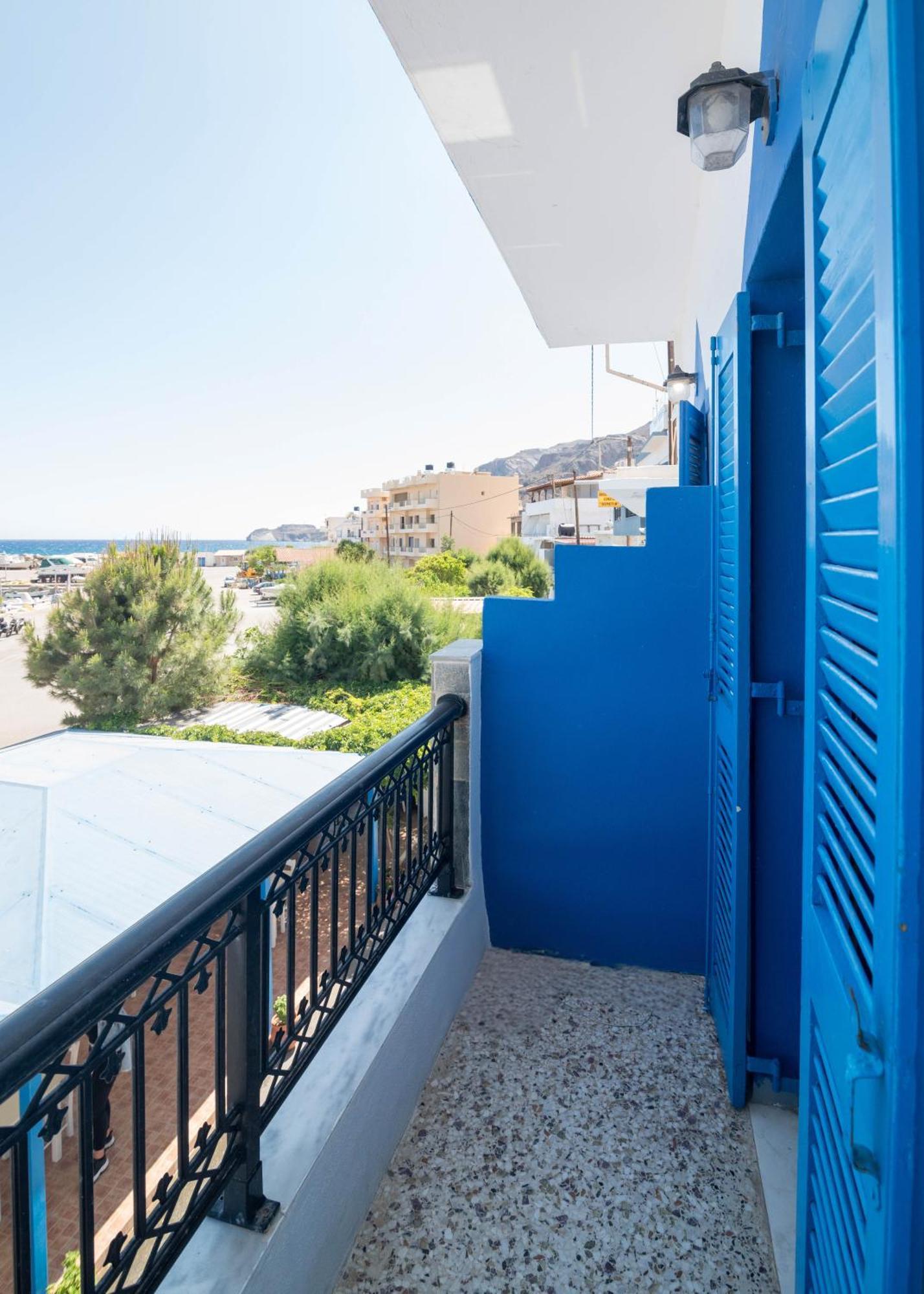 Minoa Sea Rooms Цуцурос Экстерьер фото